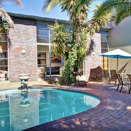 African Moon Corporate House Kempton Park Exteriér fotografie